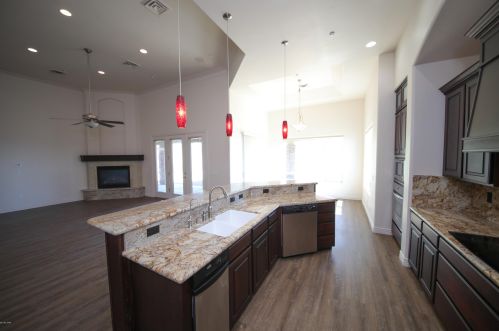 5021 Circula De Hacienda, Lake Havasu City AZ  86406-4485 exterior