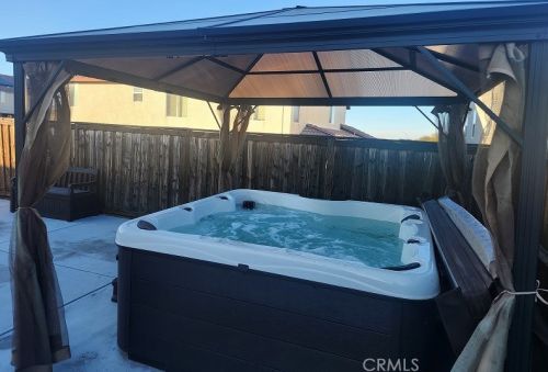 12548 Mesa St, Victorville CA  92392-4808 exterior
