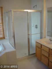 4109 Fairfax Center Creek Dr, Fairfax VA  22030-8522 exterior