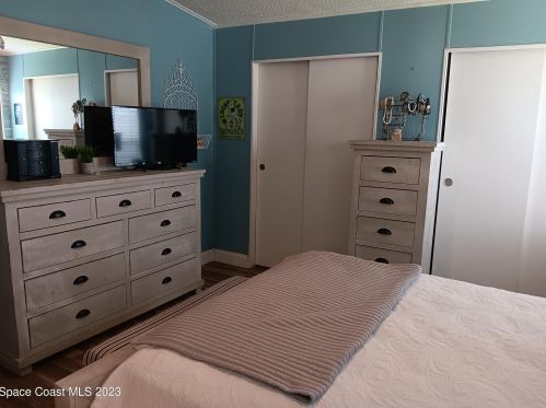 606 Royal Tern Dr, Sebastian FL  32976-7360 exterior