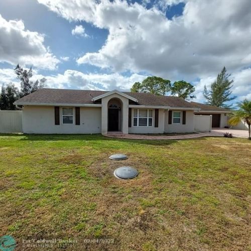 13676 88th Pl, West Palm Beach, FL 33412-2303