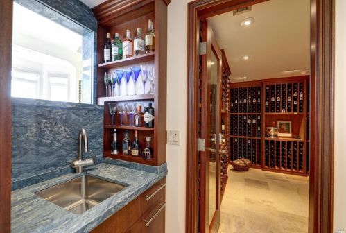 333 Belvedere Ave, Tiburon CA 94920-2429 exterior