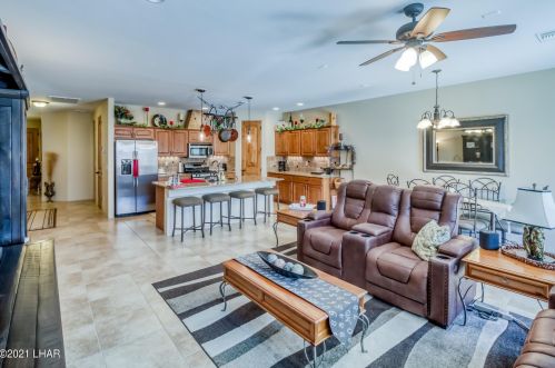 1736 Chestnut Blvd, Lake Havasu City AZ  86404-8409 exterior