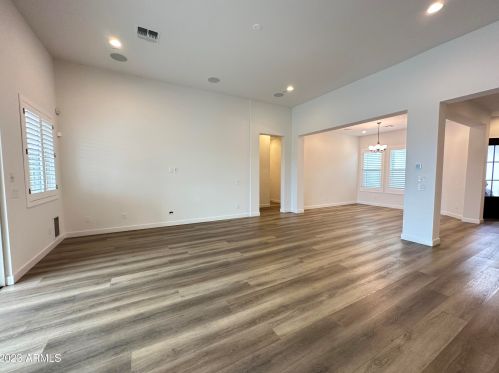 19670 Mulberry Dr, Buckeye AZ 85396-2135 exterior