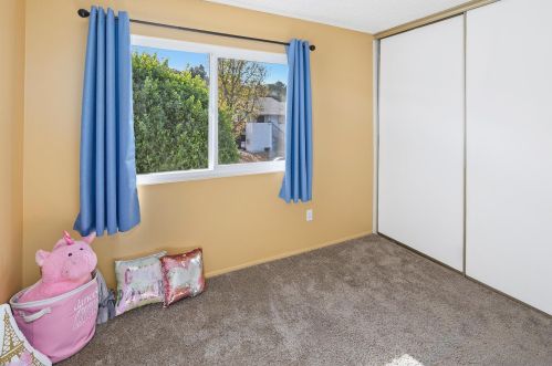 6492 Bell Blf Ave, San Diego CA 92119-1046 exterior