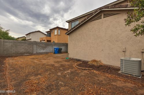 7429 19th St, Phoenix AZ  85042-5795 exterior