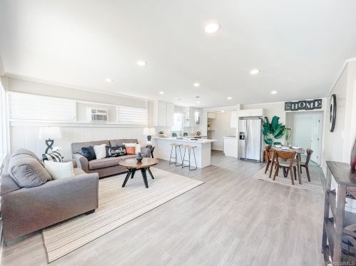 91566 Aikanaka Rd, Ewa Beach HI  96706-2303 exterior