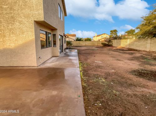 3930 Misty Willow Ln, Glendale AZ  85310-4030 exterior