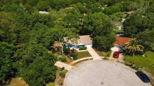 8901 Wayward Cir, Port Richey, FL 34667-2783