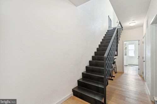 120 League St, Philadelphia PA  19147-4225 exterior