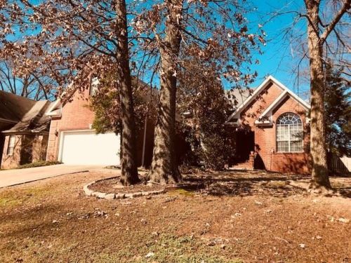 2104 Sweet Gum Dr, Jonesboro, AR 72401-3603