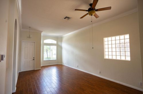 24 Country Lake Cir, Boynton Beach, FL 33436-6200