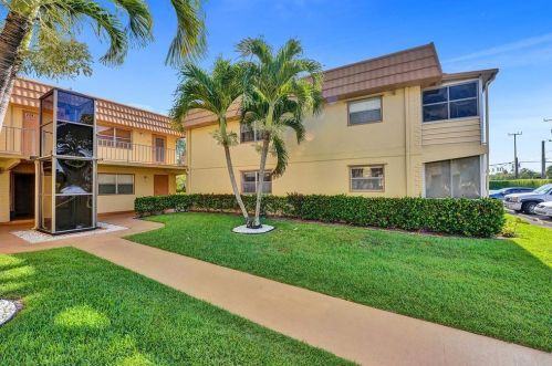 202 Saxony, Delray Beach, FL 33446-1848