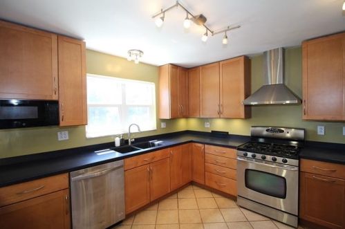 6108 Stanton Ave, Pittsburgh PA  15206-2266 exterior