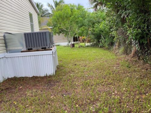 69 Isle Of Saint Thomas, Naples, FL 34114-9401