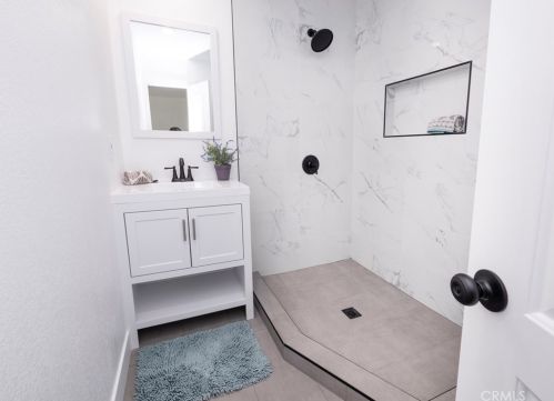 1741 Valley Center Ave, Glendora CA  91740-6132 exterior