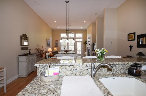 114 Greyhawk Dr, Mashpee MA 02649-4486 exterior