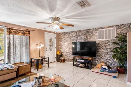 7323 Star Dust Dr, Port Richey FL  34668-2828 exterior