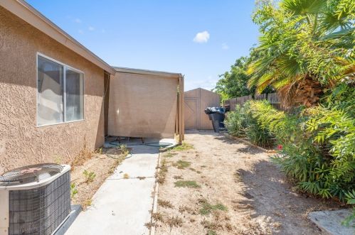 743 Mariner Dr, Perris CA  92571-3822 exterior