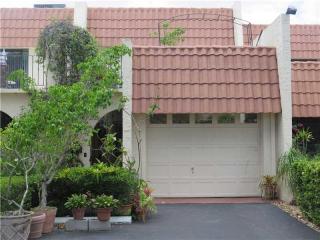 6160 90th Ct, Miami, FL 33173-1640