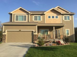 14213 18th St, Bellevue, NE 68123-3718