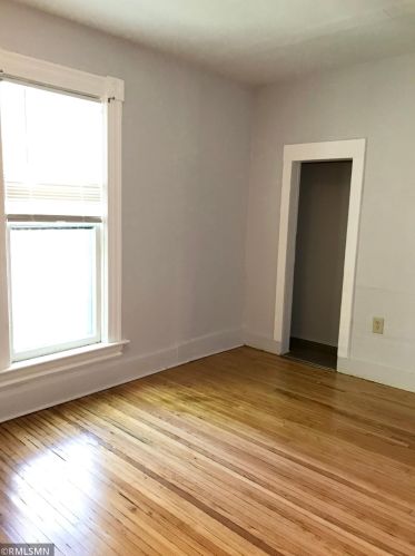 946 Clark St, Saint Paul MN  55130-4032 exterior