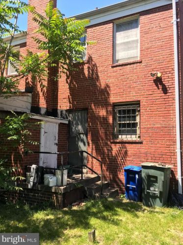 4611 A St, Washington, DC 20019-8432