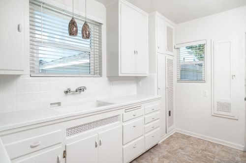 5966 Linnet St, San Diego CA 92114-4122 exterior