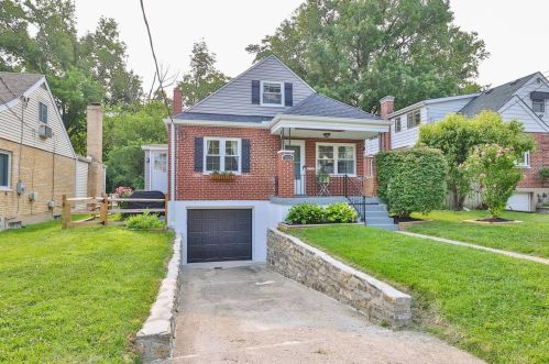 1032 Glenna Dr, Cincinnati, OH 45238-4321