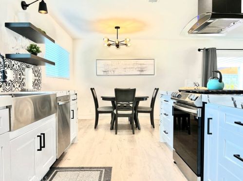 12252 Anzio St, Garden Grove CA  92840-4605 exterior