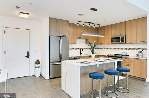 1897 Oracle Way, Herndon VA  20190 exterior