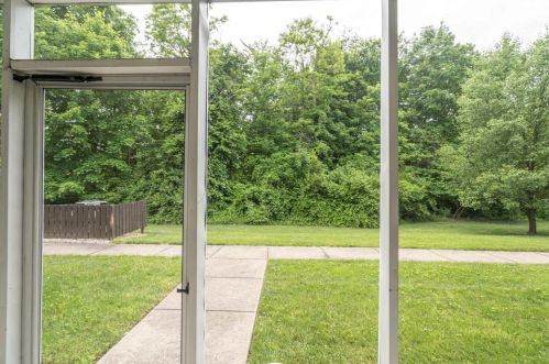 7063 Glen Kerry Ct, Florence KY  41042-3563 exterior