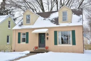 3315 Quincy Ave, Milwaukee, WI 53207-2721