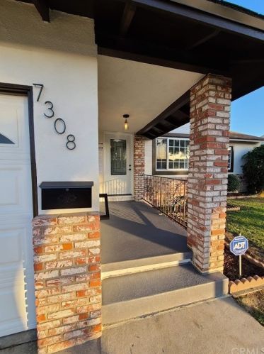 7308 Loch Alene Ave, Pico Rivera, CA 90660-4029