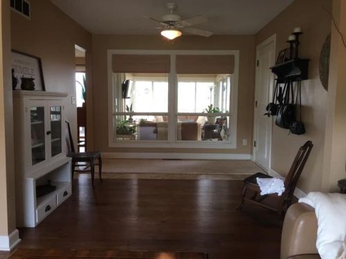 14 Greenview Dr, Oasis, IA 52358-9627