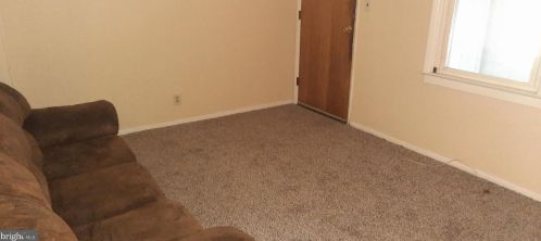 919 Baltimore Ave, Wilmington, DE 19805-2528