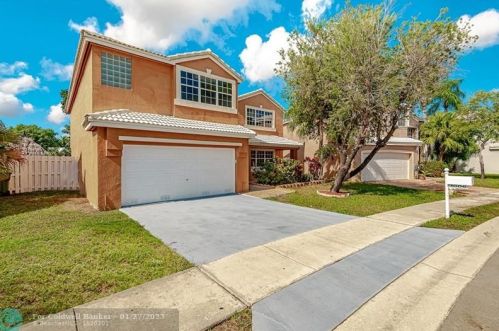 1006 102nd Ter, Hollywood, FL 33025-3596