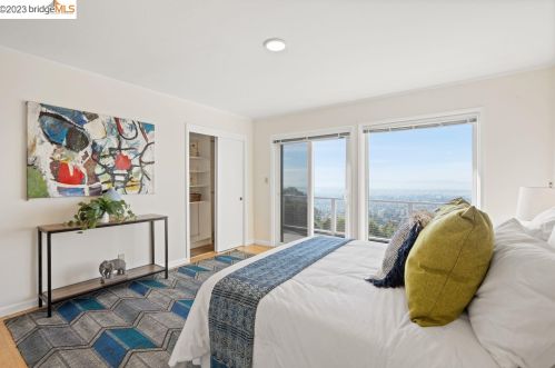 3557 Klamath St, Oakland CA 94602-4126 exterior