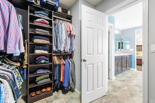 5284 Gramercy Cir, Fairfield CA  94533-6680 exterior