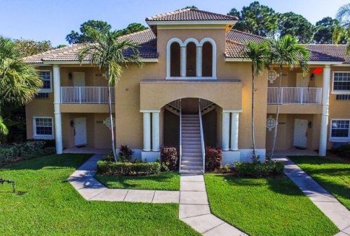 8952 Sandshot Ct, Port Saint Lucie, FL 34986-3312