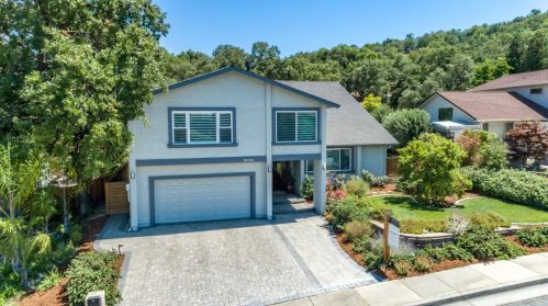 6590 Springpath Ln, San Jose, CA 95120-4549