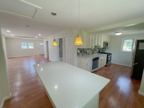 14 Maple St, Lincoln Park NJ  07035-2414 exterior