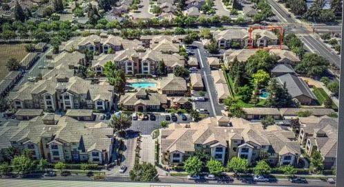 1360 Shady Ln, Turlock CA  95382-7401 exterior