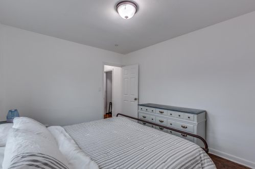 3418 Washburn Ave, Minneapolis MN 55423-1922 exterior