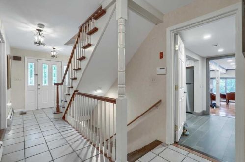 5 Carlson Ter, Fishkill NY  12524-3001 exterior