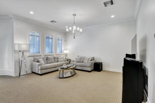 17830 Monte Vista Dr, Boca Raton FL  33496-1054 exterior