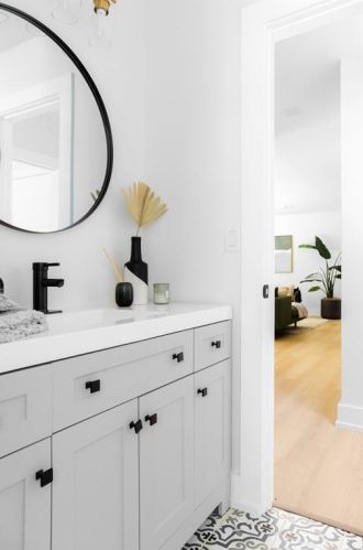 2300 Fair Oaks Dr, Austin TX 78745-2754 exterior