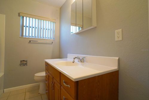 560 Pinecrest Dr, Bartow FL  33830-3243 exterior