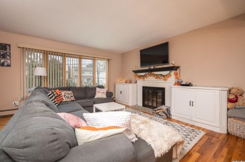 2500 Ocean Ave, North Bellmore NY  11710-3825 exterior