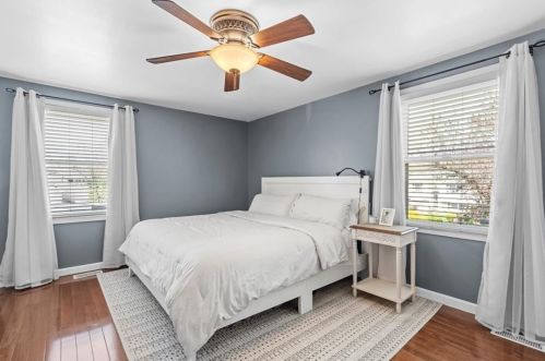 12 Heritage Ln, Trafford PA  15085-1323 exterior